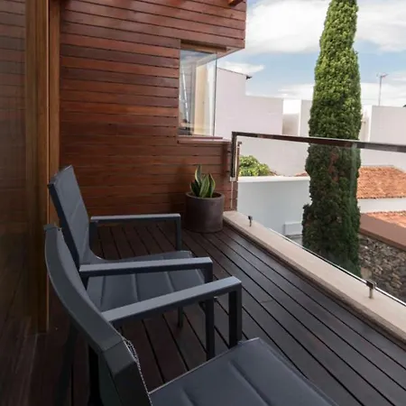 Vivienda El Ciprés. Terraza Con Espectaculares Vistas Al Mar. *