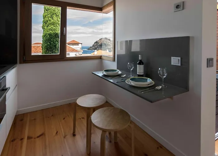 Vivienda El Cipres. Terraza Con Espectaculares Vistas Al Mar. *